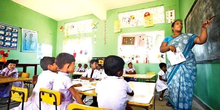 How did English become the global language?