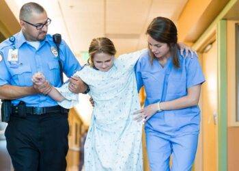 Why Security Guards Should Be Working in Hospitals