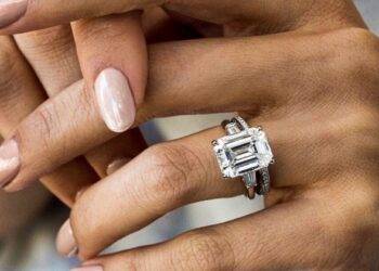 How to Sell a Real Diamond Ring