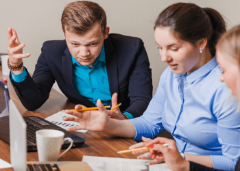 5 Essential Appy Pie Connect Integrations for Small Business Sales Teams